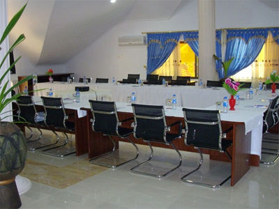 Crown Liberty Hotel Accra Restaurant photo